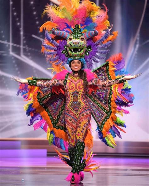 traje tipico de mexico miss universo 2019